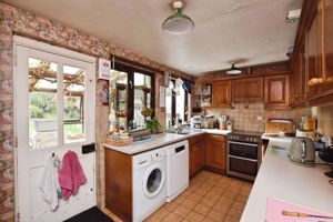 Photo 15- click for photo gallery